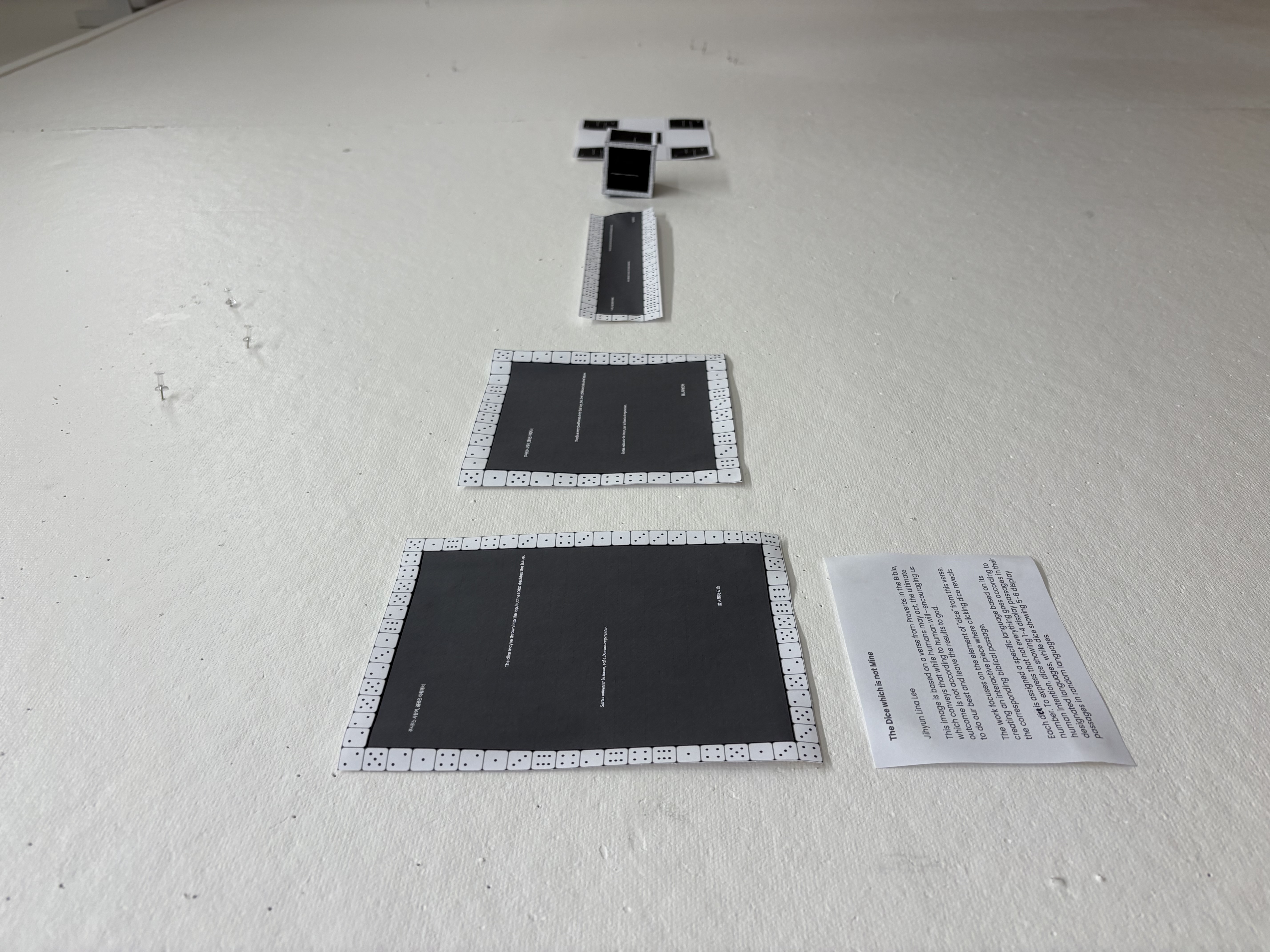 I made a real dice figuration with this images.